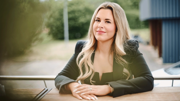 Tradition transformieren: Hosta auf Zukunftskurs - Laura Opferkuch, CEO der Hosta-Gruppe - Quelle: Hosta